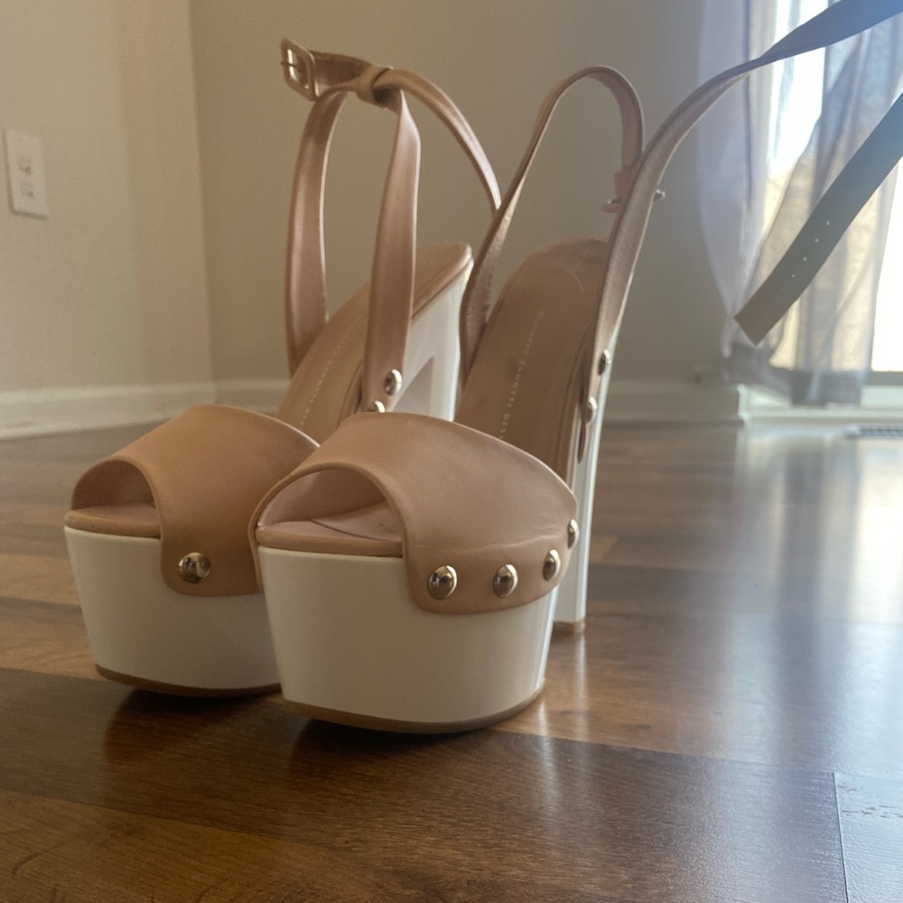 Women’s Giuseppe heels